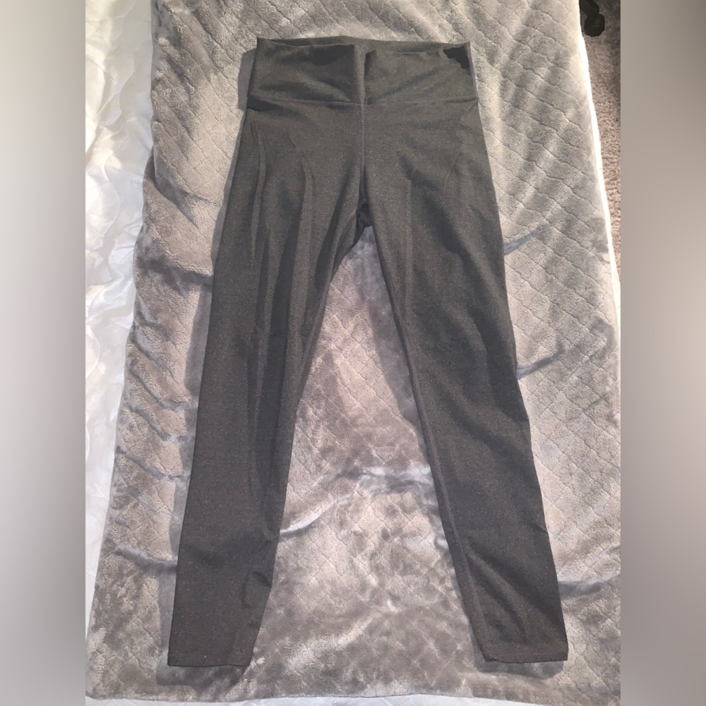 BOGO WHEN BUNDLED!! Gray Fabletics Leggings